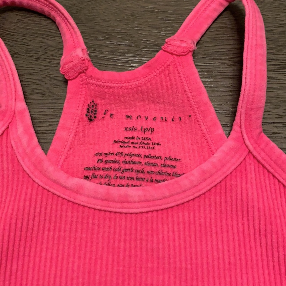 NWOT! FP Free People Movement Happiness Runs Crop Sz XS/S - Picture 7 of 8